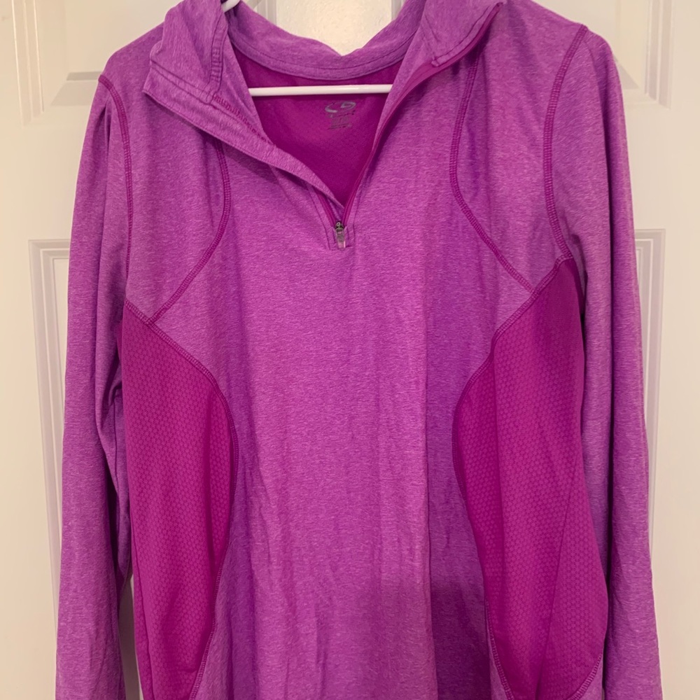 Athletic shirt